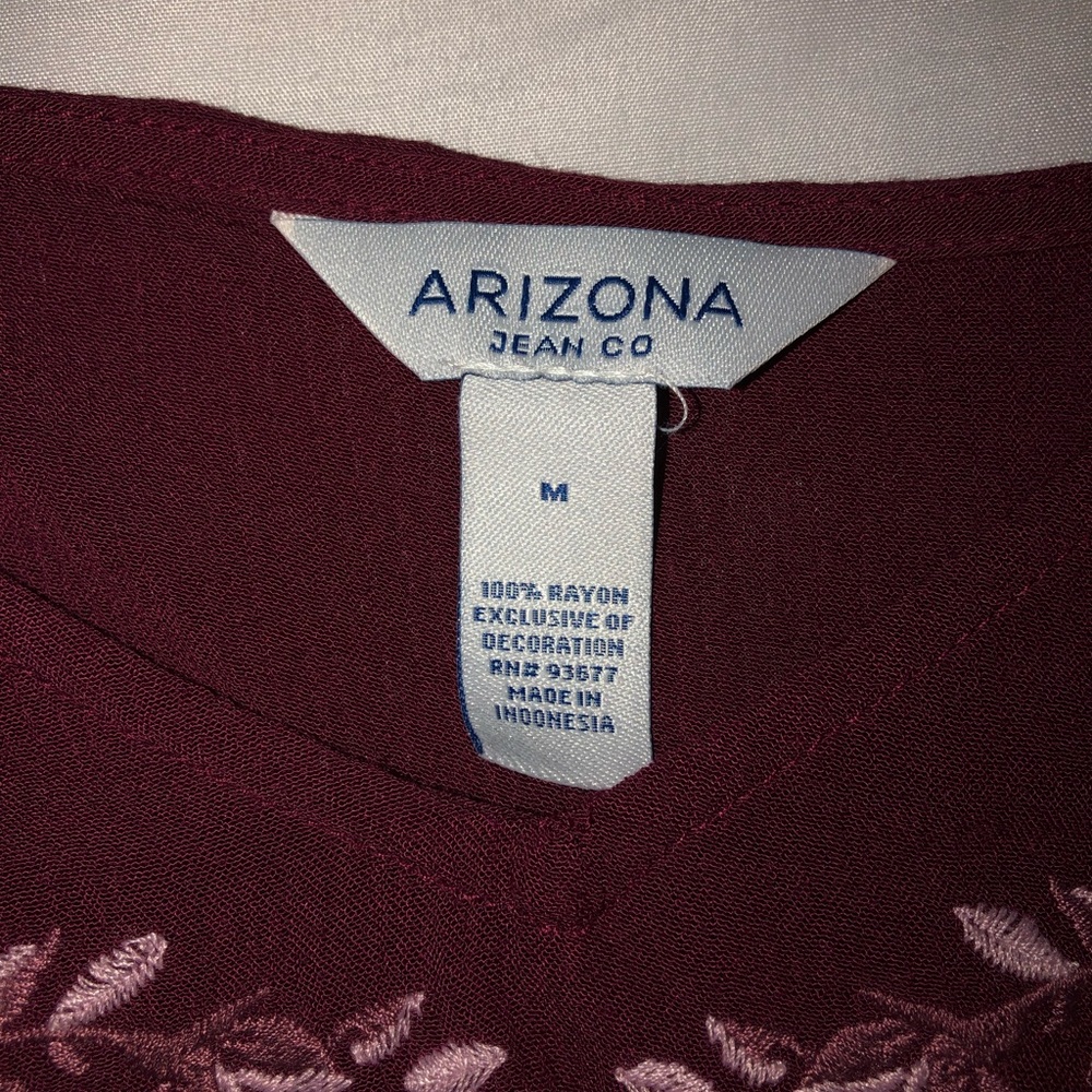 Tanktop - Picture 2 of 2